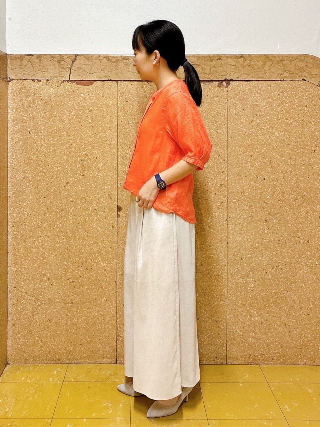 hattoriさんの「INDIVI｜【洗える／清涼感◎】ワイドフレアパンツ／スカーチョ」を使ったコーディネート