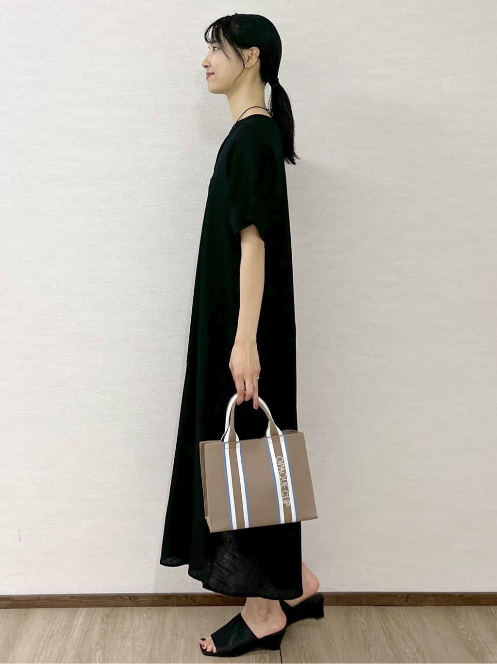 sachikoさんの「OPAQUE.CLIP｜レーヨン麻キーネックワンピース【洗える】」を使ったコーディネート