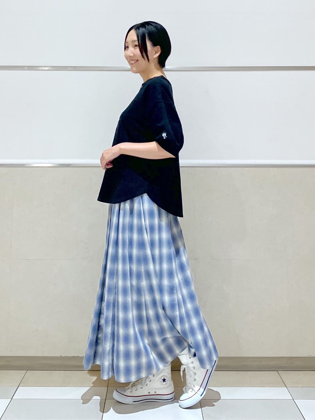 eriko さんの「Dessin｜【360度可愛い/前後2WAY/洗える】ライトコットンヘンリーカットソー」を使ったコーディネート