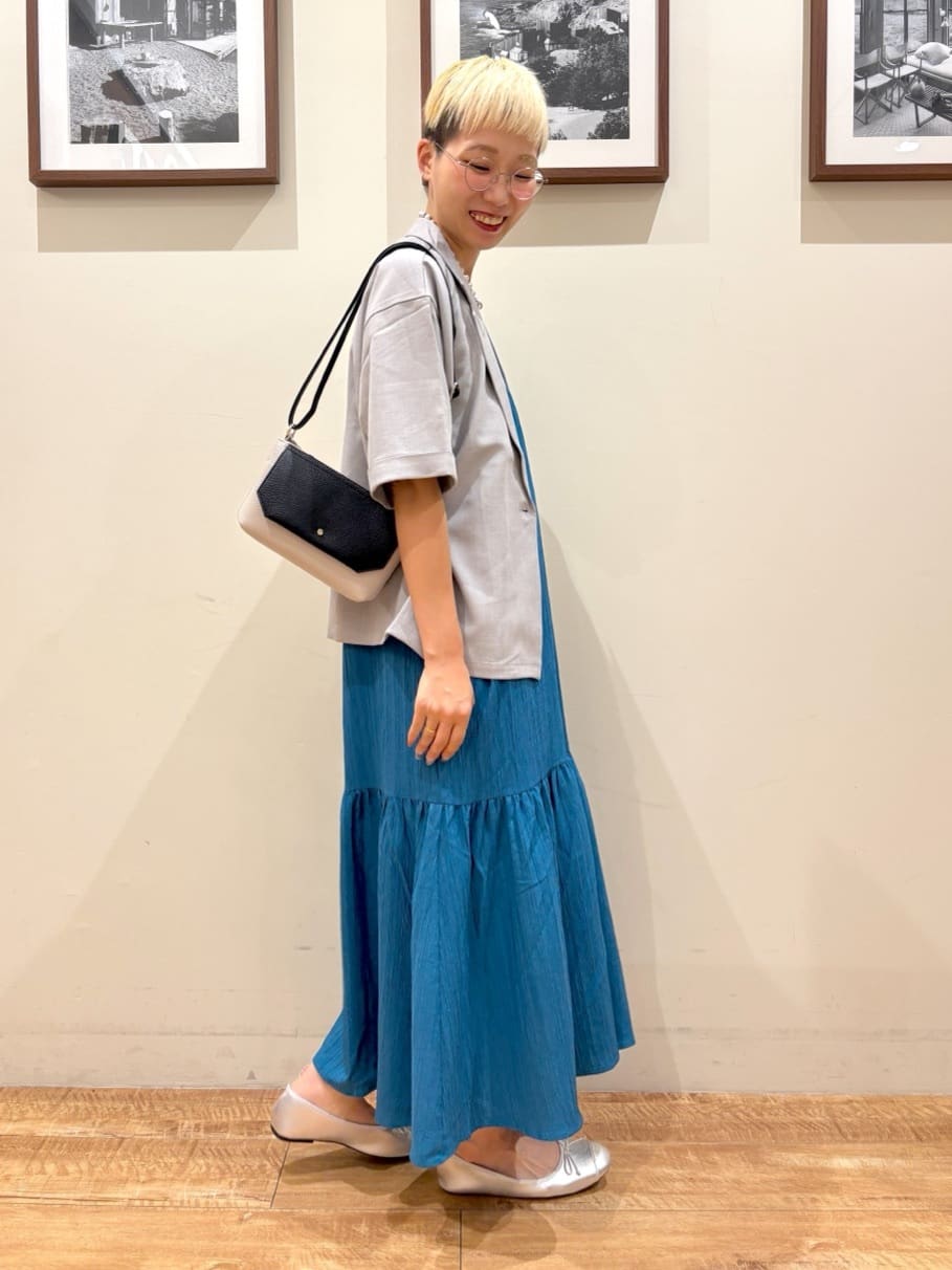Ayumiさんの「SHOO･LA･RUE｜【セットアップ可/洗濯後しわになりにくい】5分袖テーラードジャケット」を使ったコーディネート