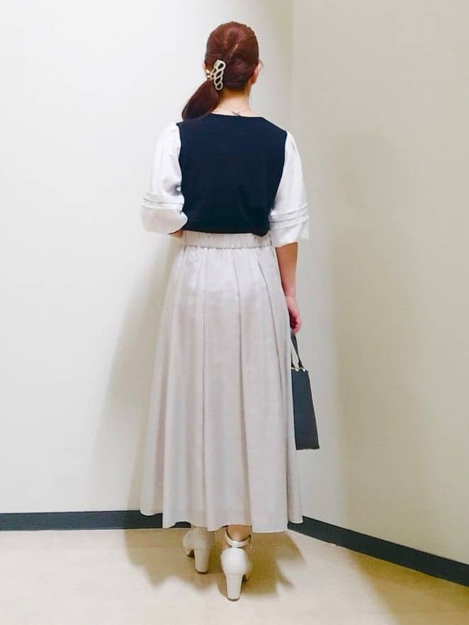 花さんの「Reflect｜【WEB先行カラーあり／手洗い可】ジョーゼットスリーブ&times;ニット」を使ったコーディネート