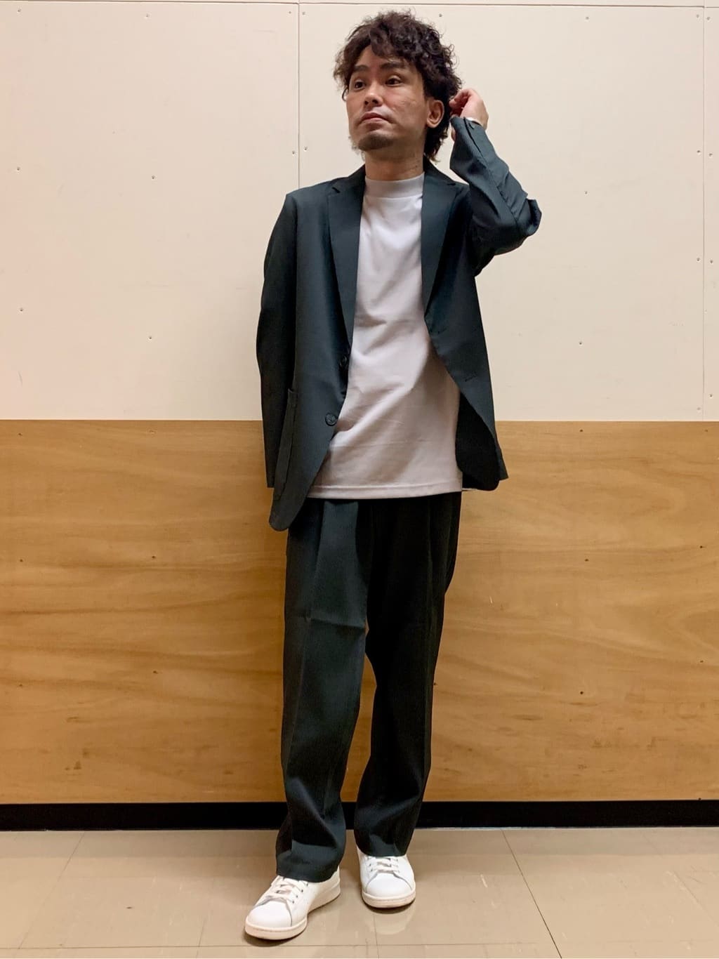 MATUさんの「THE SHOP TK｜【Begin/ビギン10月号掲載】楊柳スマートジャケット　軽量/洗濯機OK/セットアップ可」を使ったコーディネート