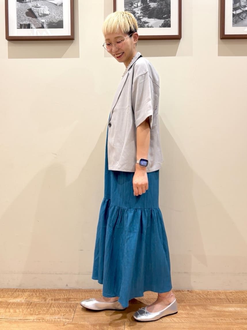 Ayumiさんの「SHOO･LA･RUE｜【セットアップ可/洗濯後しわになりにくい】5分袖テーラードジャケット」を使ったコーディネート