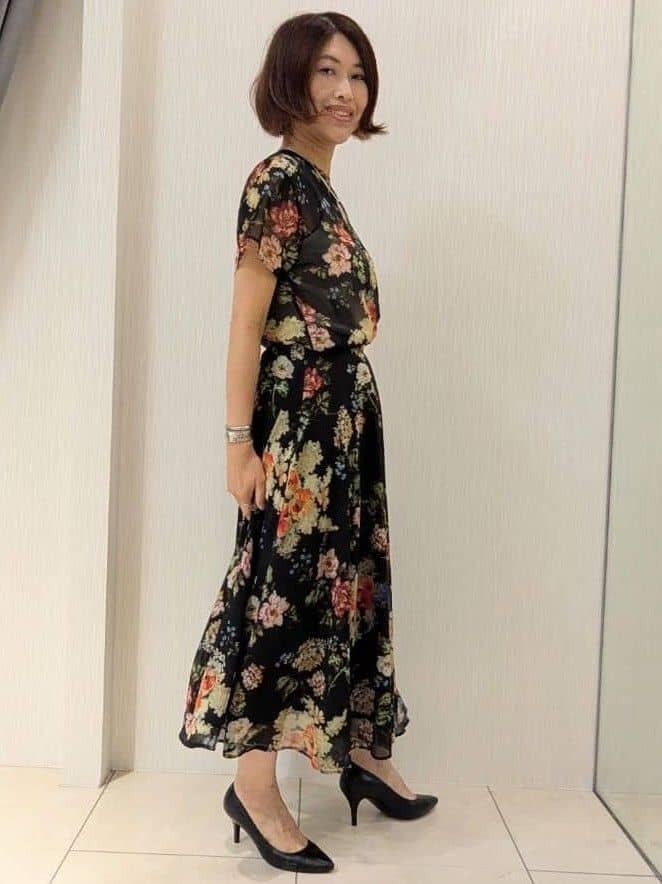 u-macoさんの「UNTITLED｜【ステンレス】カーヴィプレートショートネックレス」を使ったコーディネート