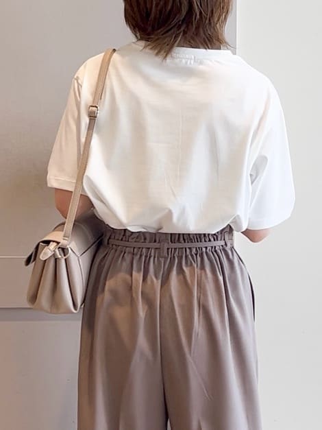 yamakoさんの「grove｜メタルストーンショートネックレス」を使ったコーディネート
