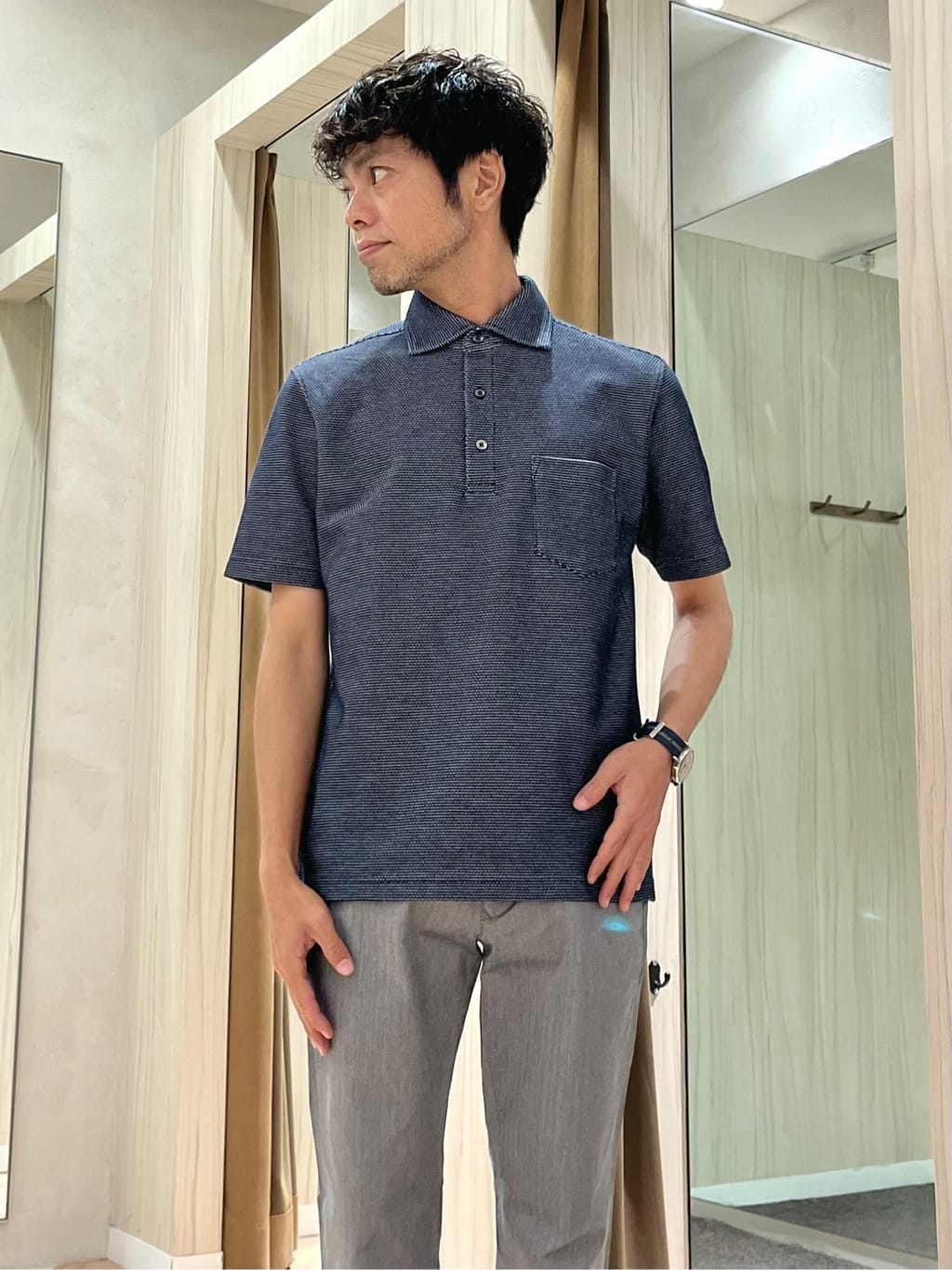 URAさんの「TAKEO KIKUCHI｜【抗菌防臭／9色5サイズ展開】ハニカムメランジ ポロシャツ」を使ったコーディネート