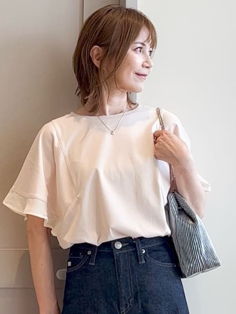 yamakoさんの「grove｜【UVカット/二の腕カバー】1枚で着映えするフレアスリーブデザイン」を使ったコーディネート