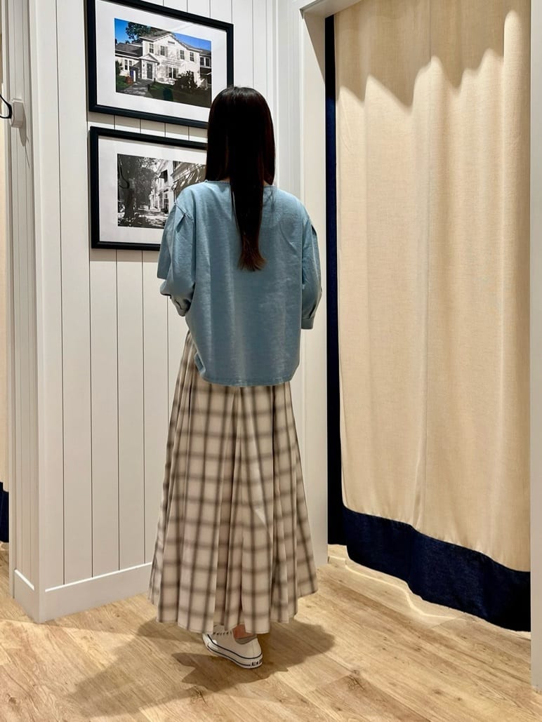 mihoさんの「Dessin｜【洗える】インディゴ天竺デニム調カットソー」を使ったコーディネート