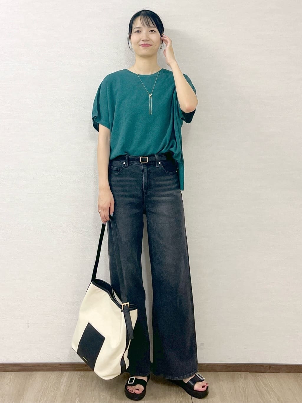 sachikoさんの「OPAQUE.CLIP｜《5色展開／S-LLサイズ》リラクシーメッシュニット【洗濯機洗い可】」を使ったコーディネート