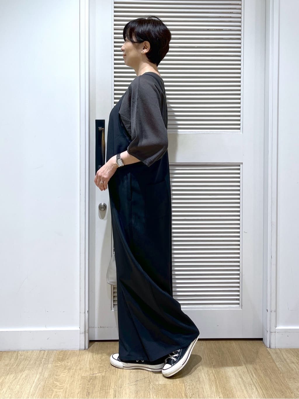 Miyazakiさんの「Dessin｜【前後2WAY・洗える】シアーカーディガン」を使ったコーディネート