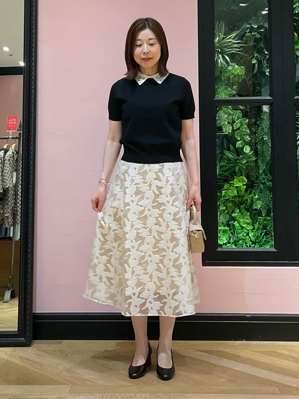 maruさんの「DRESSTERIOR｜◆【きれいめ/裏地取り外し可】シアージャカードスカート」を使ったコーディネート
