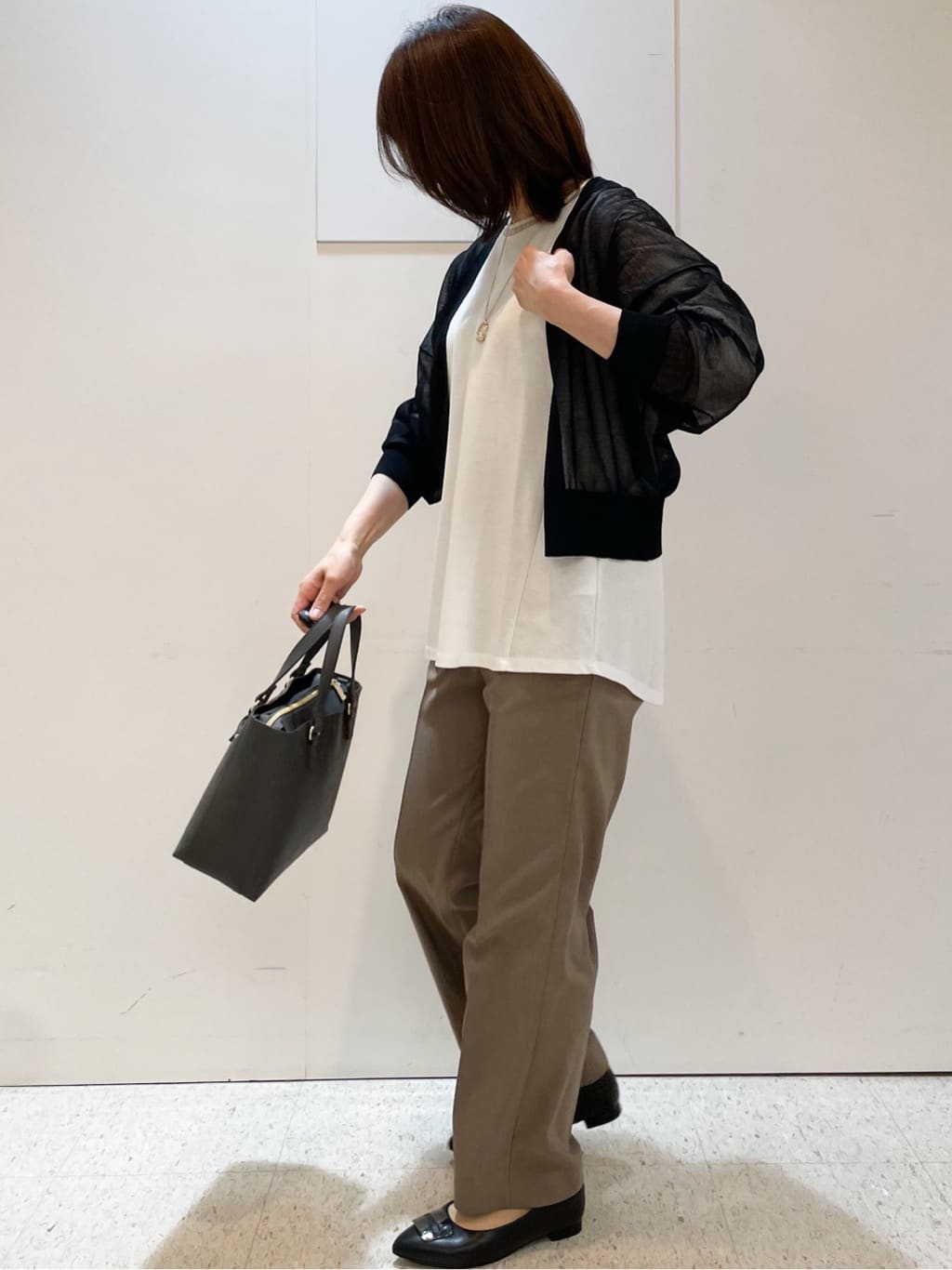めいさんの「Reflect｜【マシンウォッシュ可】リネンライクフレアパンツ」を使ったコーディネート