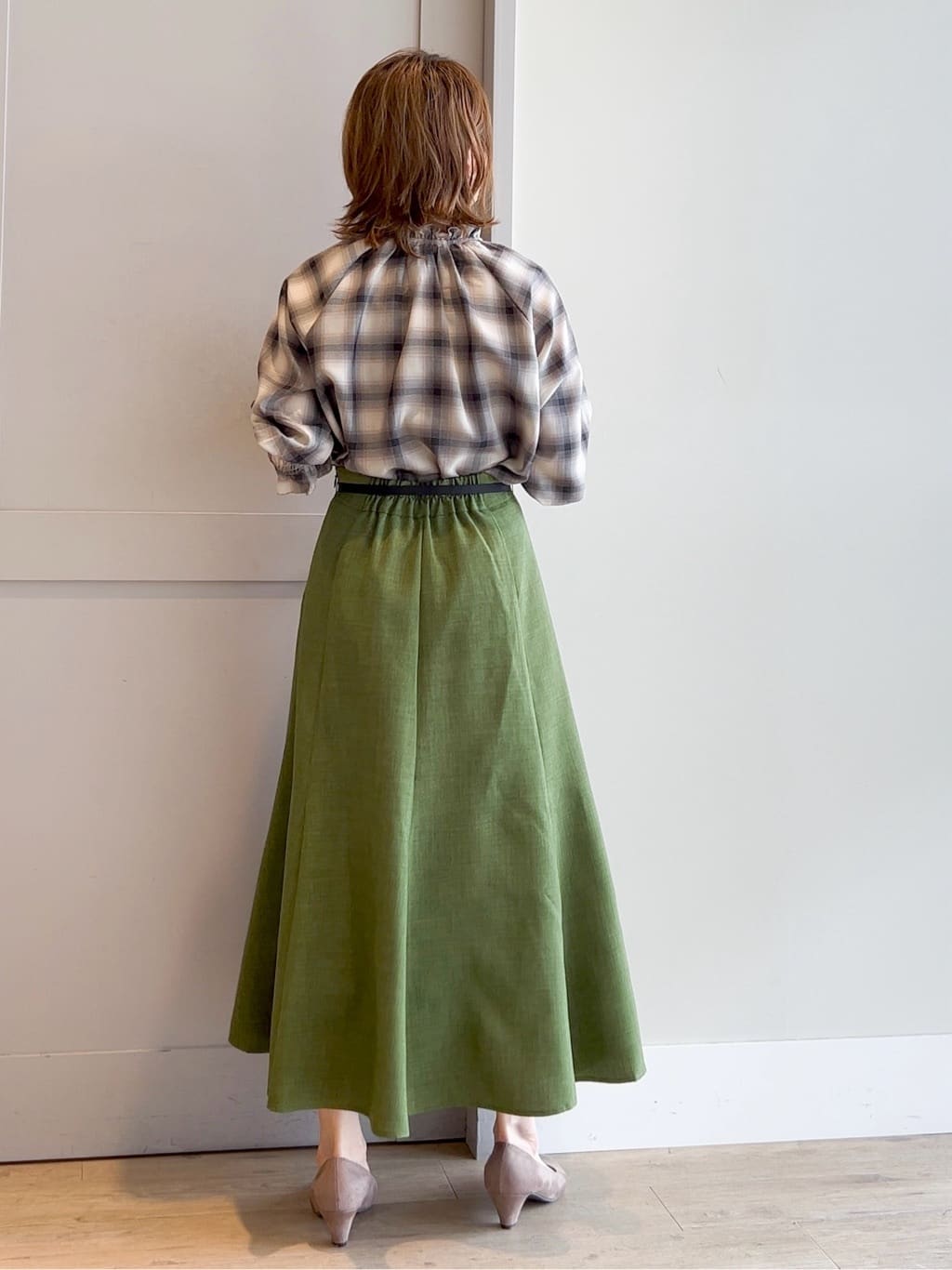 yamakoさんの「grove｜ドットで華やぐ　軽やかマーメイドスカート」を使ったコーディネート