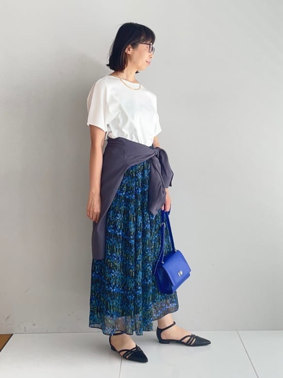 murayamaさんの「INDIVI｜【インナーとしても活躍！】シンプルTシャツ」を使ったコーディネート