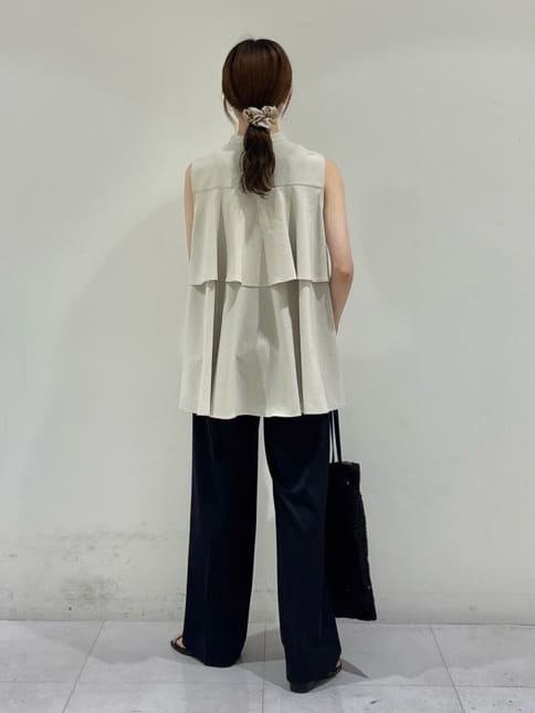 kyokaさんの「UNTITLED｜【接触冷感/吸水速乾】フレアバックシャンブラウス」を使ったコーディネート