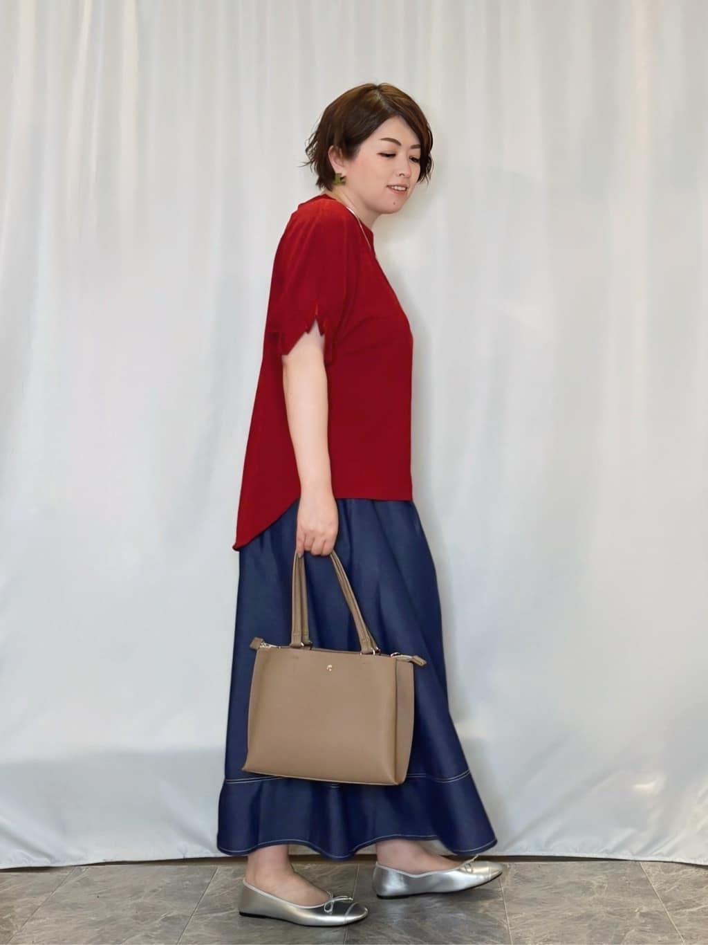 たみさんの「SHOO･LA･RUE｜【洗える】お袖のタックがアクセント インせず着られる さらさらドルマントップス」を使ったコーディネート