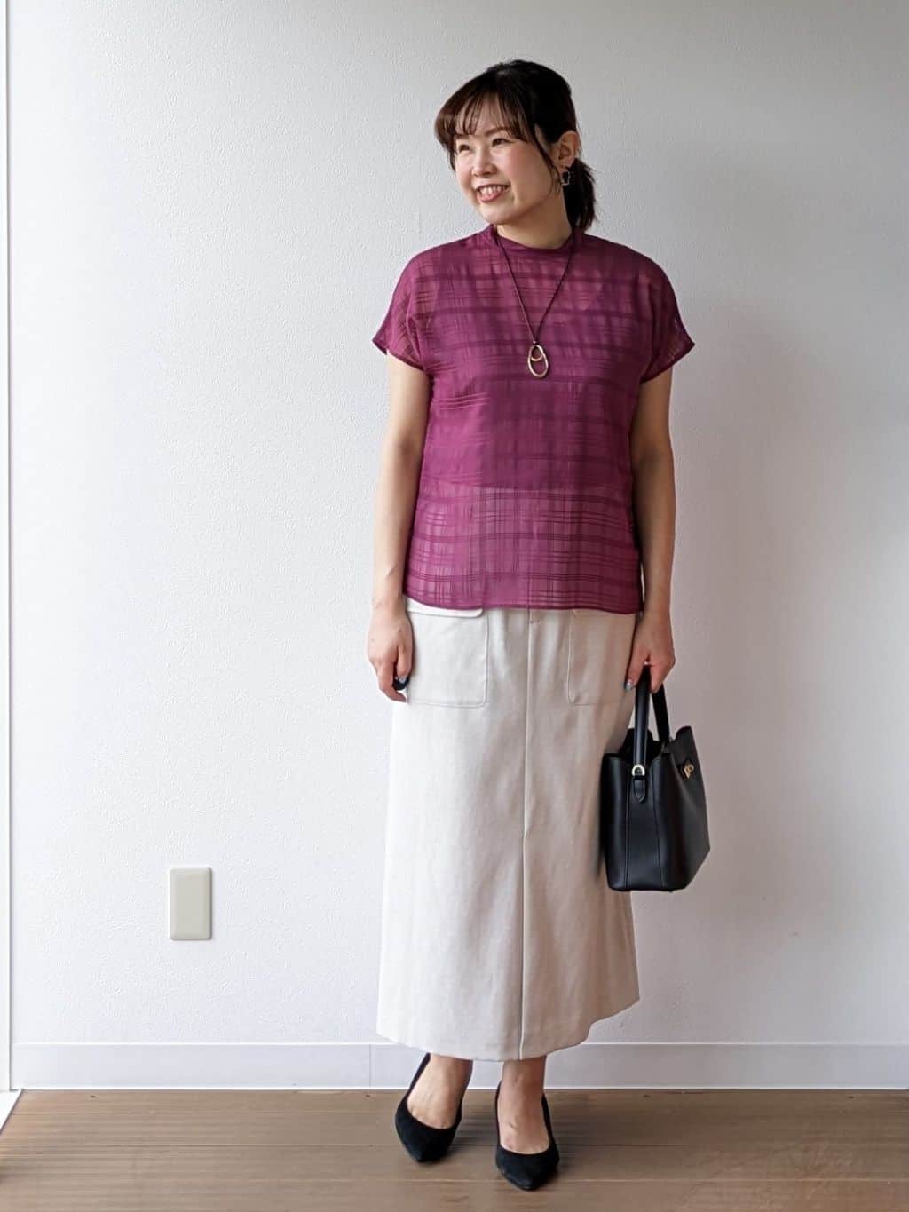 なみきさんの「UNTITLED｜【シアー】チェックスタンドネックブラウス」を使ったコーディネート