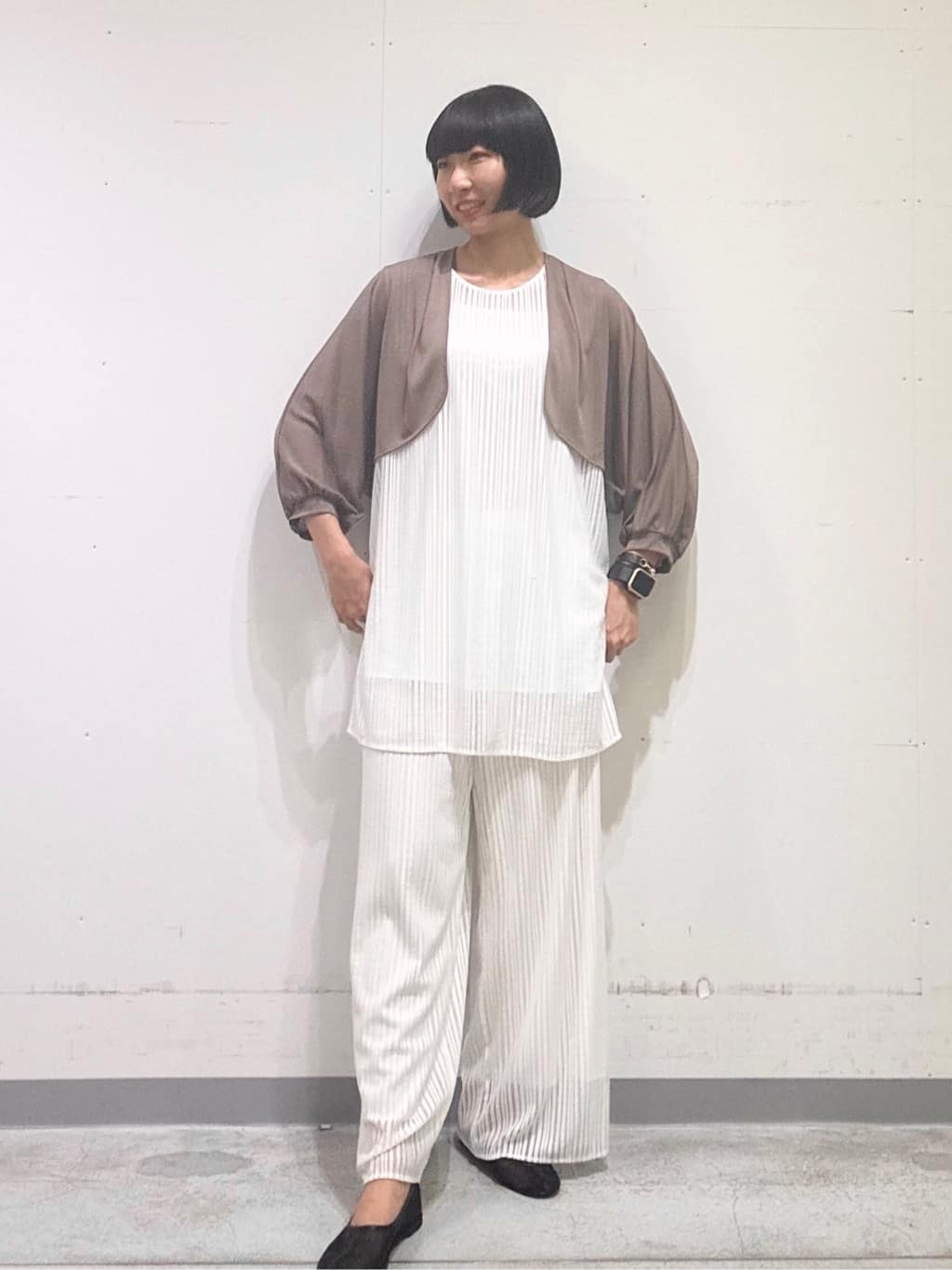 naoさんの「INDIVI｜【洗える／セットアップ可能】ラッセルチュニック」を使ったコーディネート