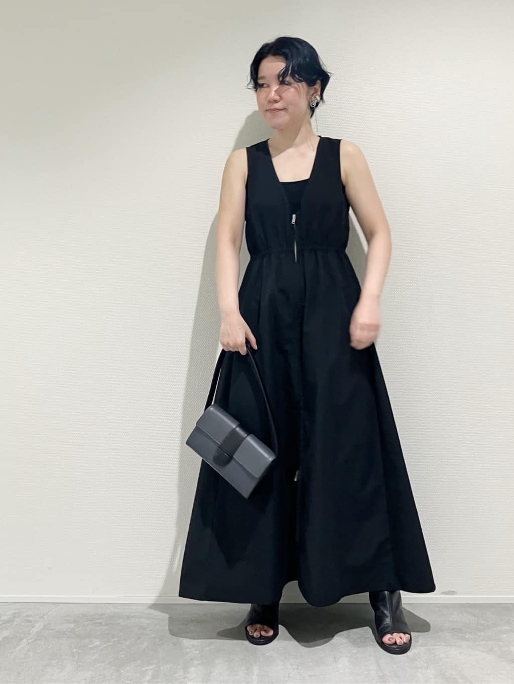 Cさんの「HIROKO HAYASHI｜PRATICO（プラティコ）ハンドバッグ」を使ったコーディネート