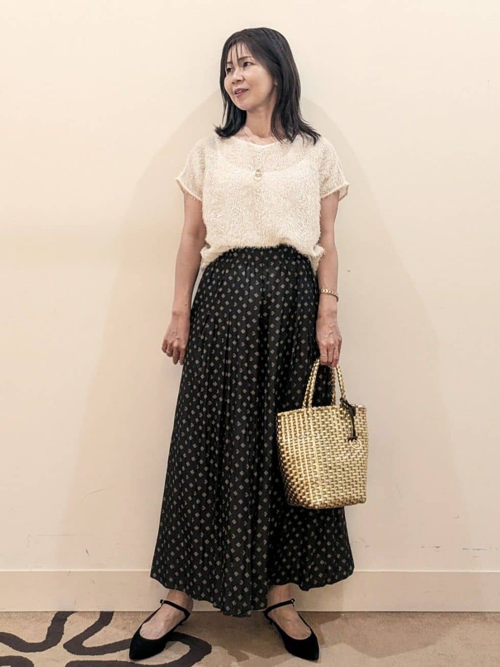 laverさんの「UNTITLED｜【セットアップ可/洗える】フェザーフレンチスリーブブラウス」を使ったコーディネート
