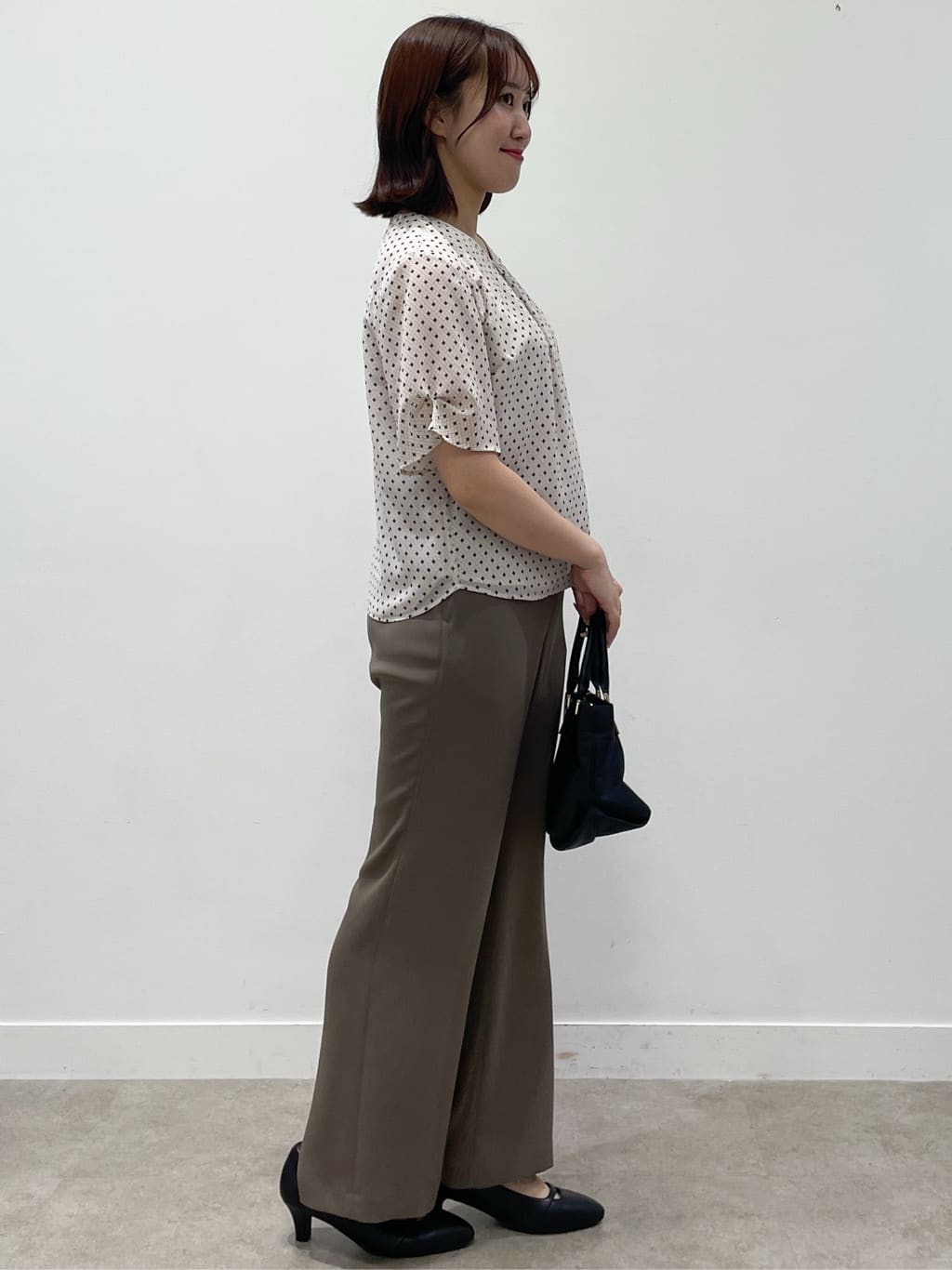 yukariさんの「Reflect｜【マシンウォッシュ可／セットアップ可】コツキ柄プリントブラウス」を使ったコーディネート