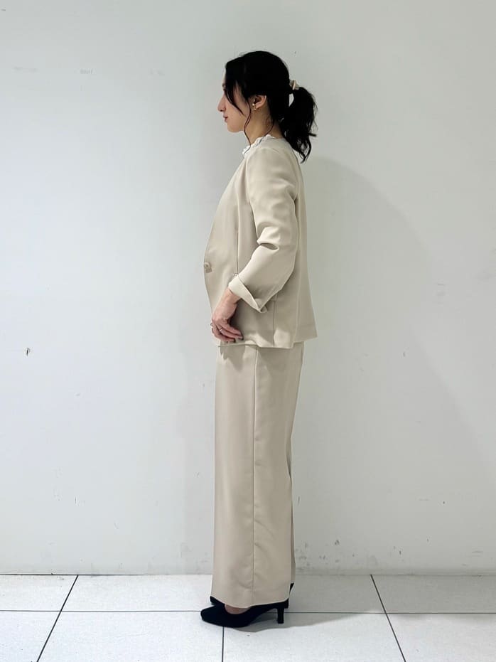 そんさんの「INDIVI｜【手洗い可／通勤】ノーカラージャケット」を使ったコーディネート