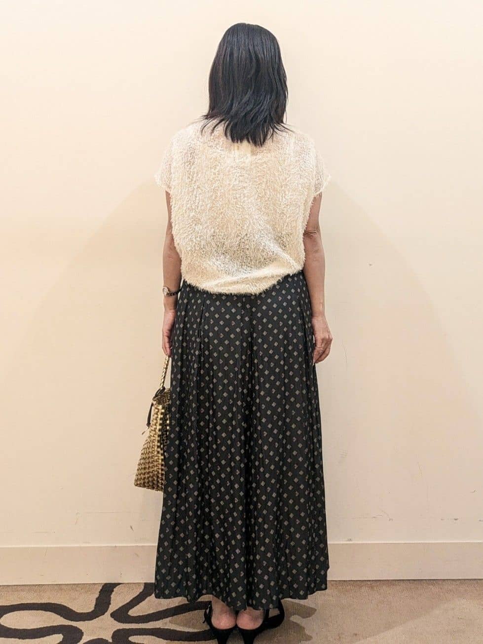 laverさんの「UNTITLED｜【セットアップ可/洗える】フェザーフレンチスリーブブラウス」を使ったコーディネート