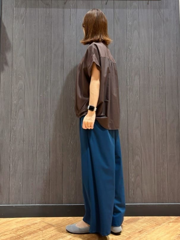 meiさんの「SHOO･LA･RUE｜【S-LL/軽量】さらさらストレッチ ガウチョパンツ」を使ったコーディネート