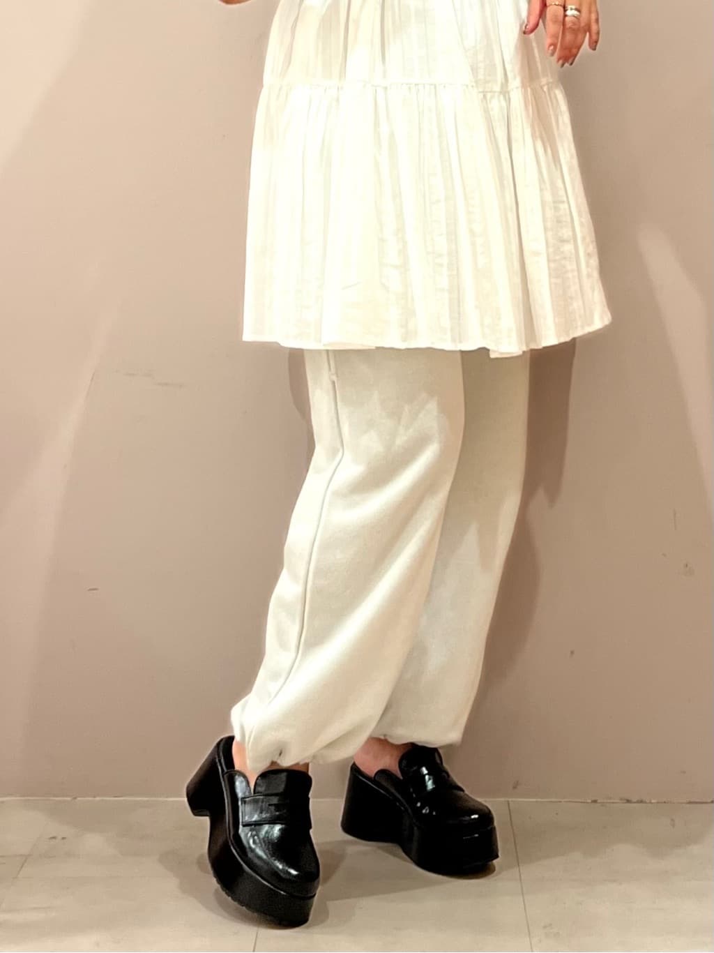 TAKAさんの「ESPERANZA｜厚底サボローファー」を使ったコーディネート