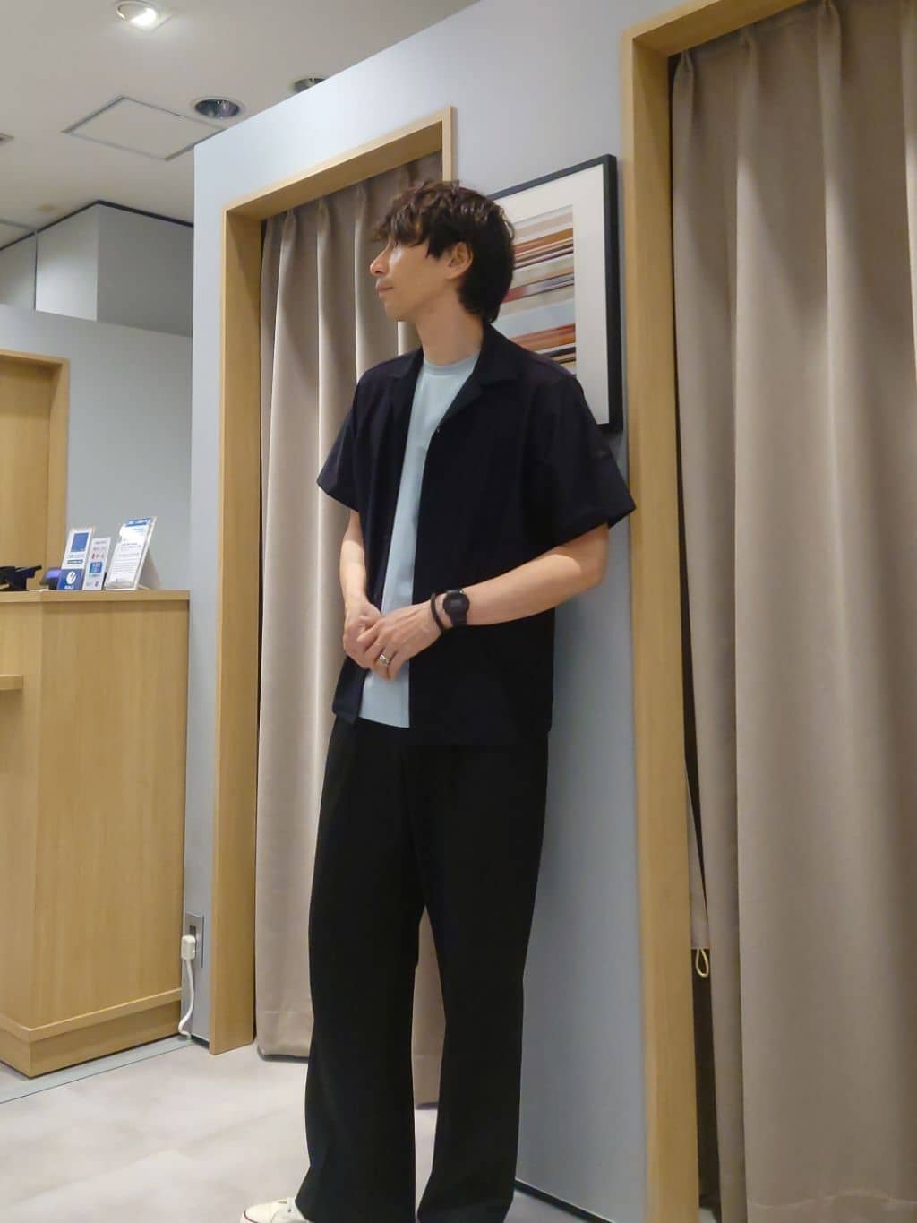 kawamuさんの「TAKEO KIKUCHI｜【COOL CITY WEAR】エアートール オープンカラーシャツ /接触冷感・通気性」を使ったコーディネート
