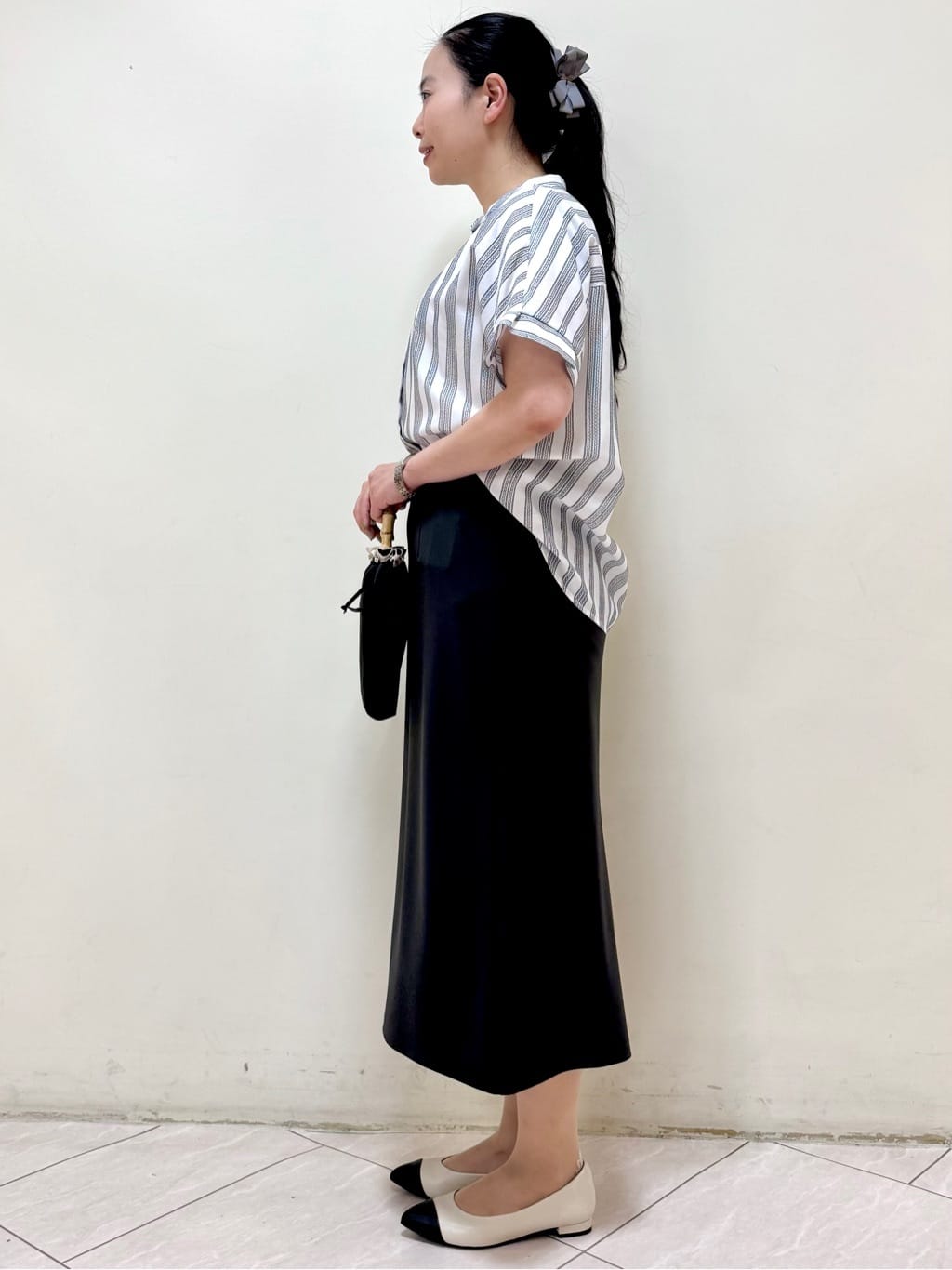rincoさんの「Reflect｜【洗える】ドビーストライプブラウス」を使ったコーディネート