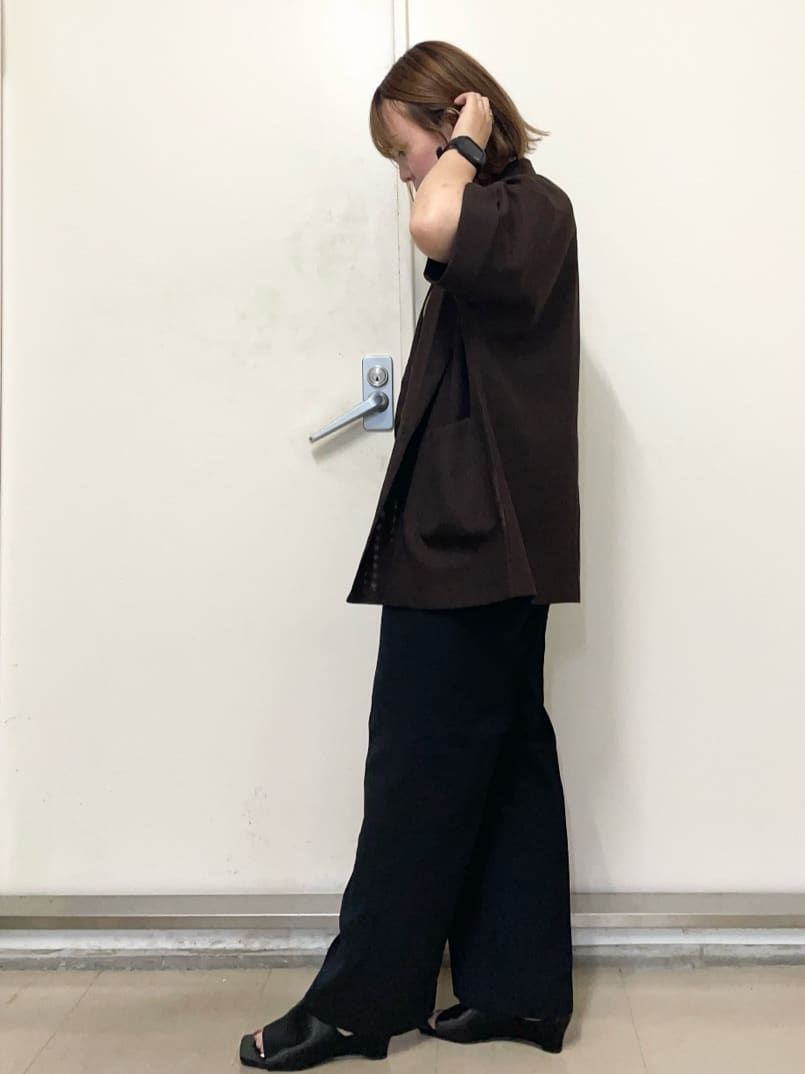 emiさんの「OPAQUE.CLIP｜メッシュテーラードジャケット【洗濯機洗い可】」を使ったコーディネート
