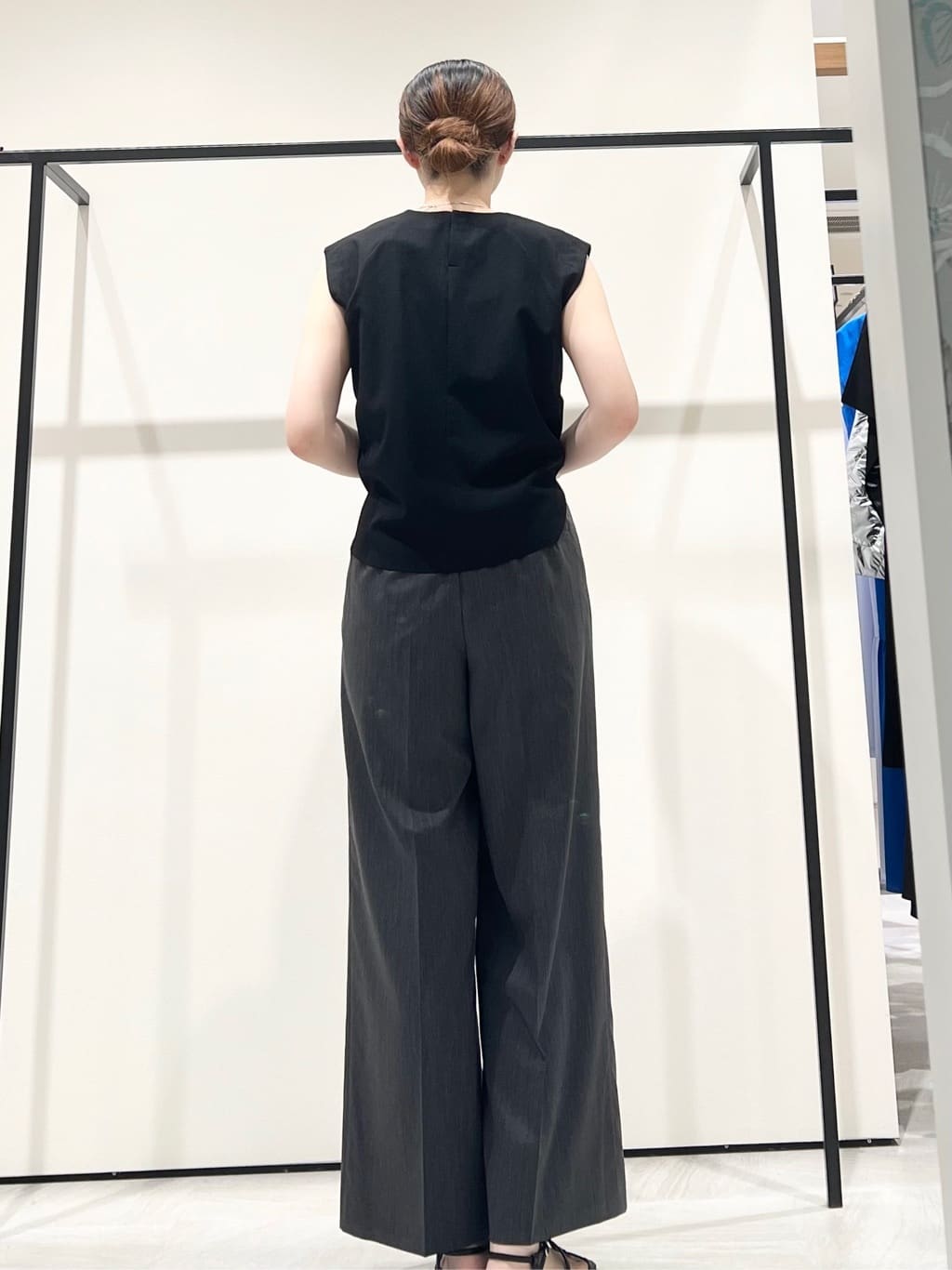 T.Kさんの「INDIVI｜【クールエアー素材／UVケア／吸汗速乾】エアリータックブラウス」を使ったコーディネート