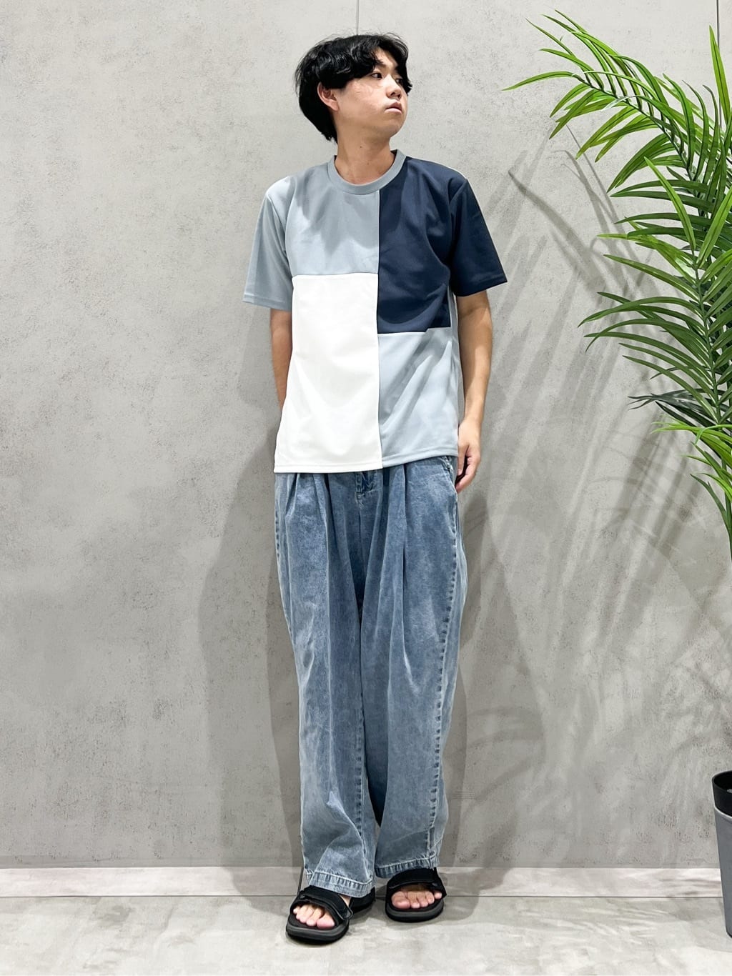 SHI-MAさんの「THE SHOP TK｜ツイルブロッキング 半袖Tシャツ 洗濯機OK」を使ったコーディネート