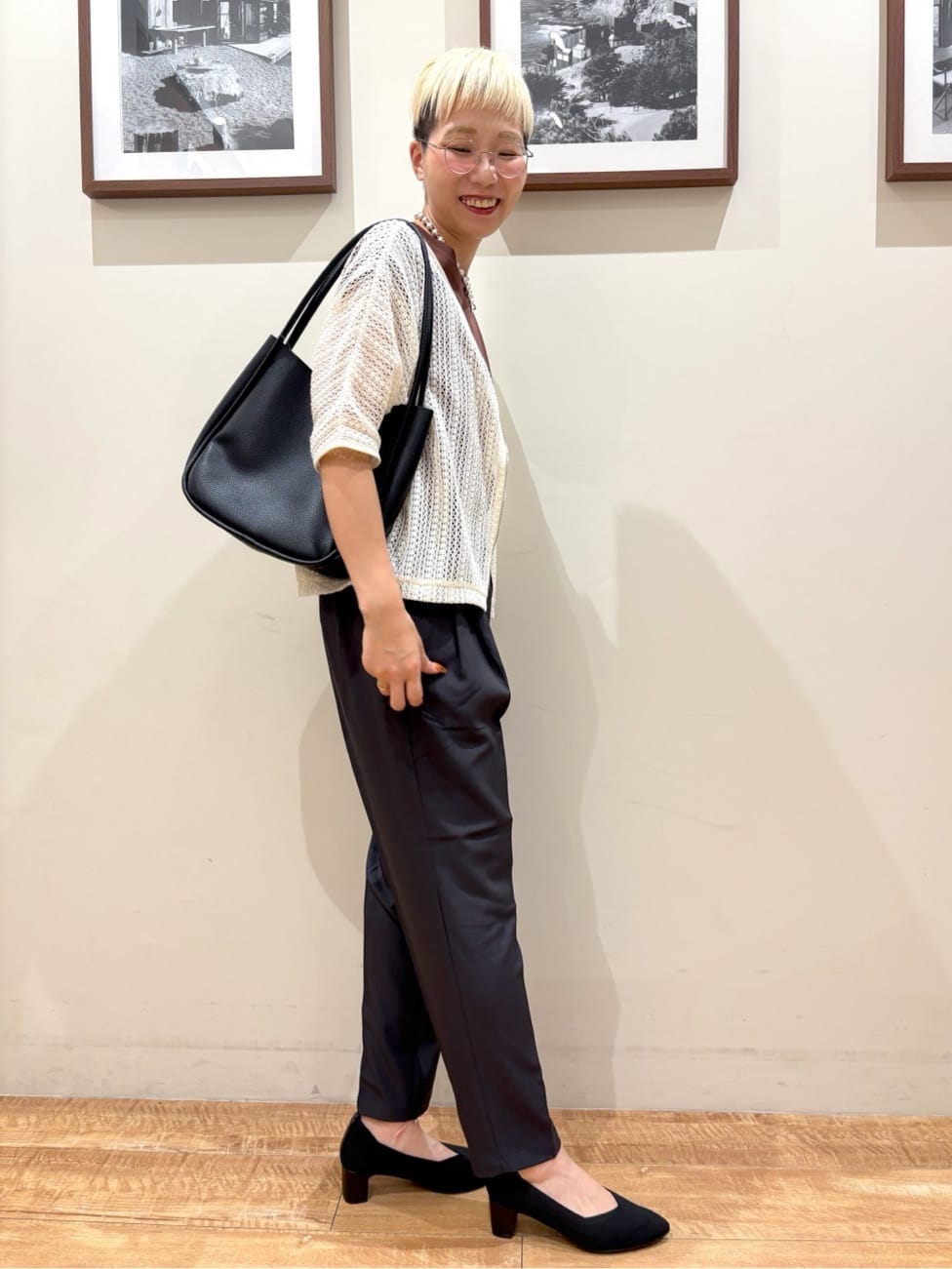 Ayumiさんの「SHOO･LA･RUE｜【S-LL/汗ジミ軽減/ひんやり/UV】インせず着られる フレンチスリーブTシャツ」を使ったコーディネート