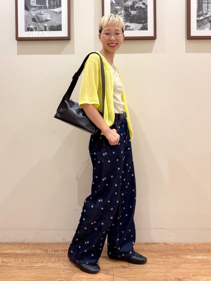 Ayumiさんの「SHOO･LA･RUE｜【洗える/S-LL】大人のシアー感 キラキラ リブニット」を使ったコーディネート