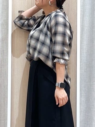 naoさんの「grove｜秋先取り　フラップポケットラップスカート」を使ったコーディネート