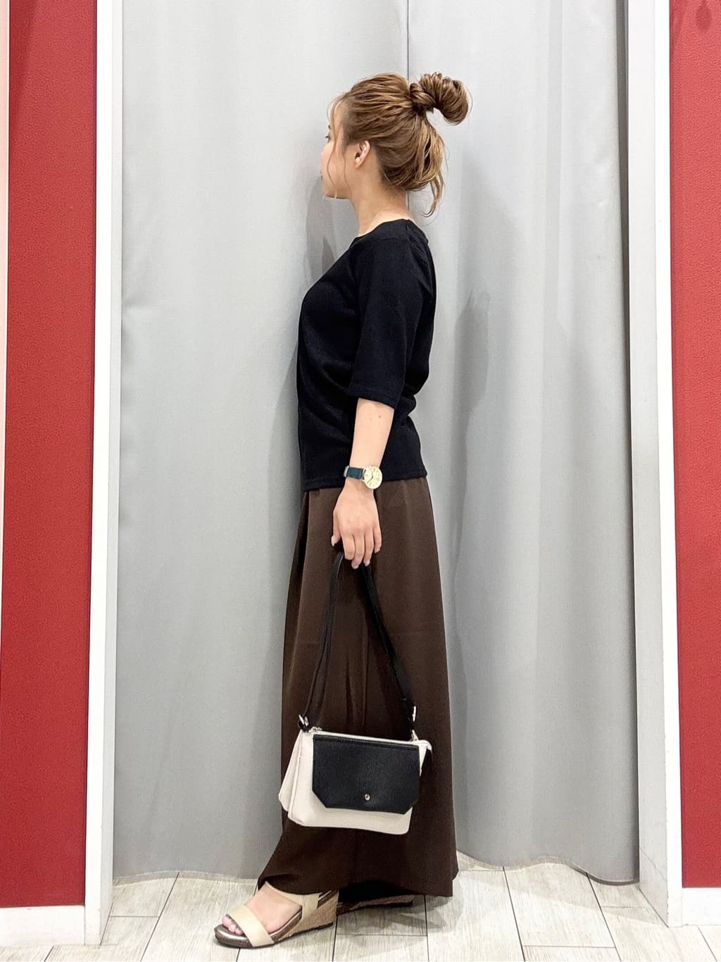 shioさんの「SHOO･LA･RUE｜【S-LL】女性らしさ漂うハートネック テレコ5分袖トップス」を使ったコーディネート