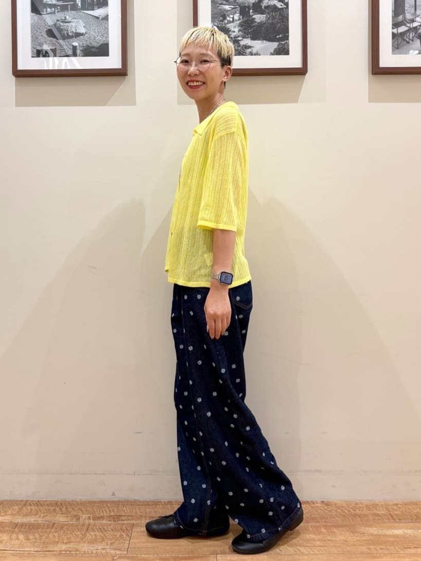 Ayumiさんの「SHOO･LA･RUE｜【洗える/S-LL】大人のシアー感 キラキラ リブニット」を使ったコーディネート
