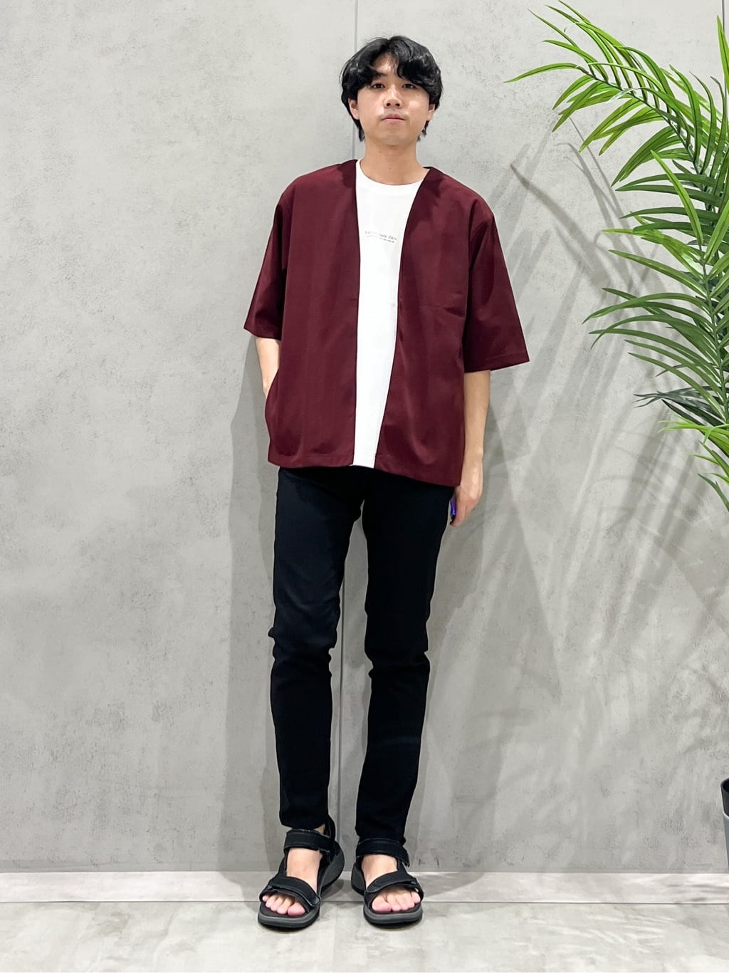SHI-MAさんの「THE SHOP TK｜五分袖カーディガン+半袖Tシャツセットアイテム 洗濯機OK」を使ったコーディネート