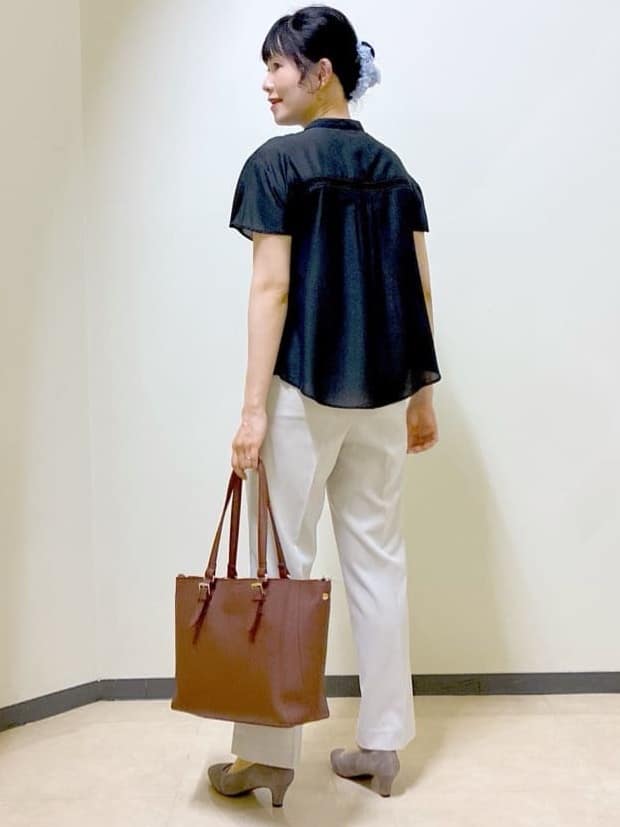  beni_gingerさんの「Reflect｜【マシンウォッシュ可】リネンライクフレアパンツ」を使ったコーディネート
