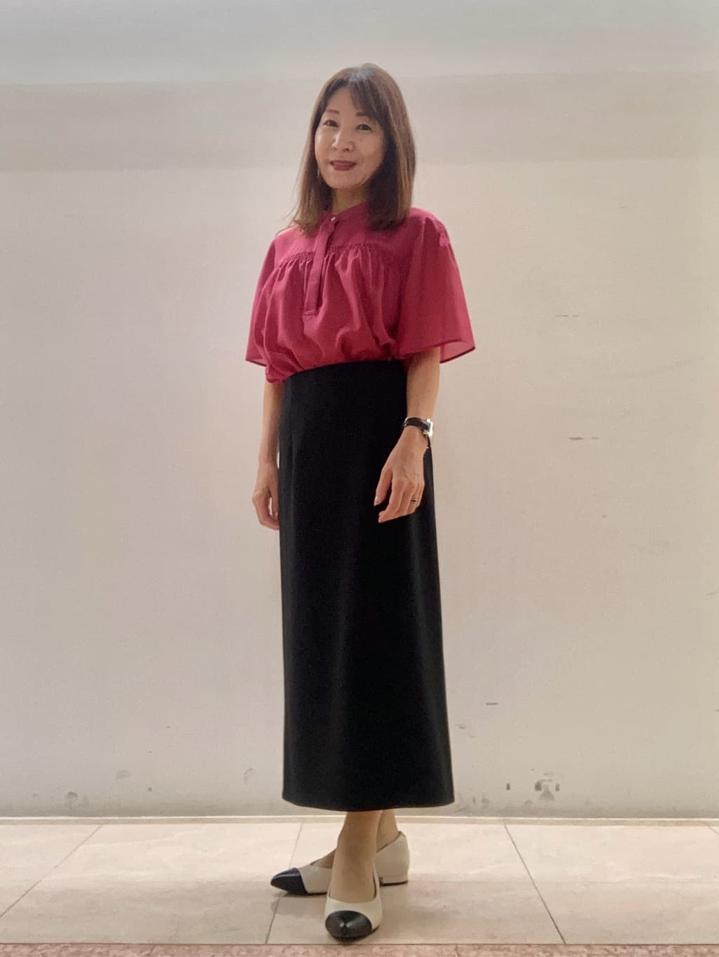 kurodaさんの「Reflect｜【選べる5色◎／マシンウォッシュ可】シャーリングデザインブラウス」を使ったコーディネート