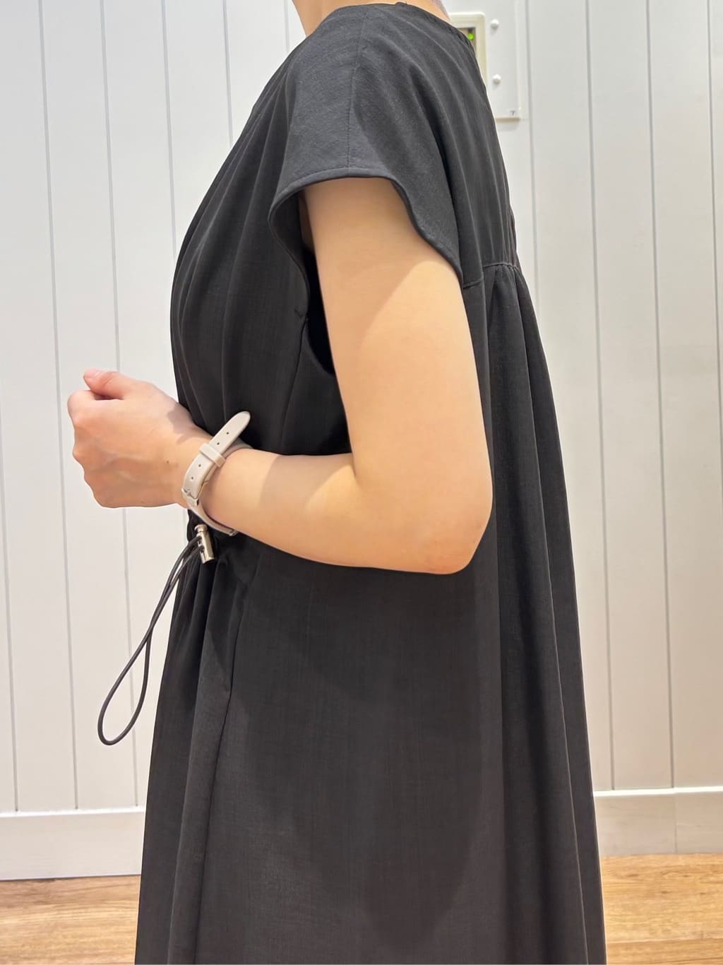 OKADAさんの「Dessin｜【洗える】ウエストドロストリングワンピース」を使ったコーディネート