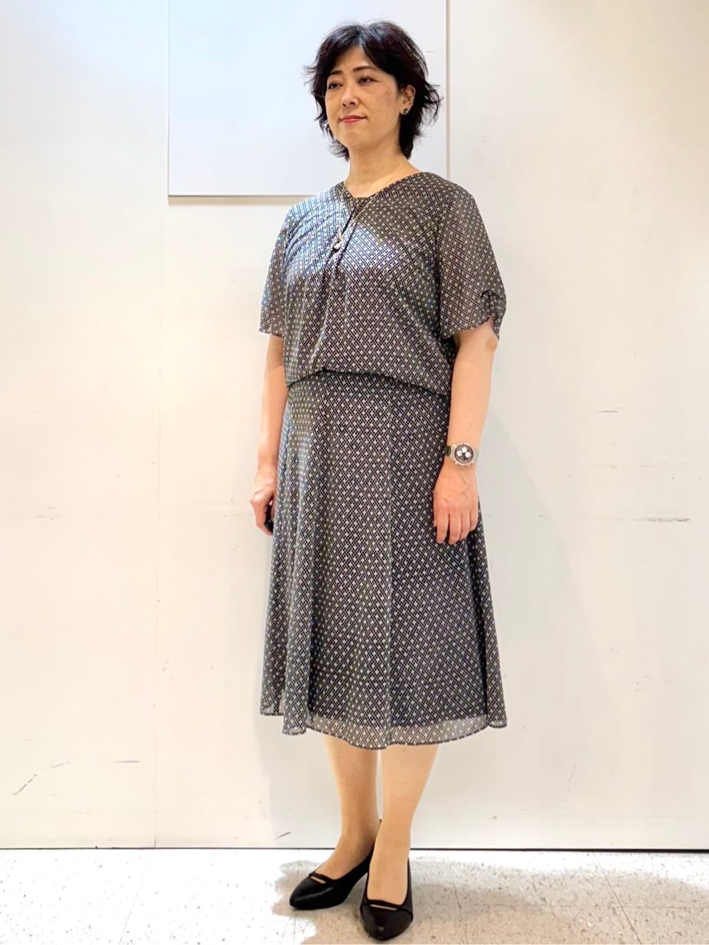 ヤスコさんの「Reflect｜【マシンウォッシュ可／セットアップ可】コツキ柄プリントブラウス」を使ったコーディネート