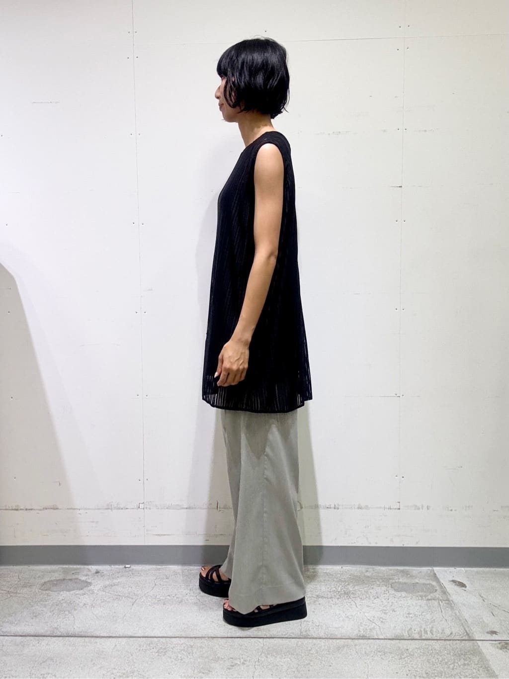 naoさんの「INDIVI｜【洗える／セットアップ可能】ラッセルチュニック」を使ったコーディネート