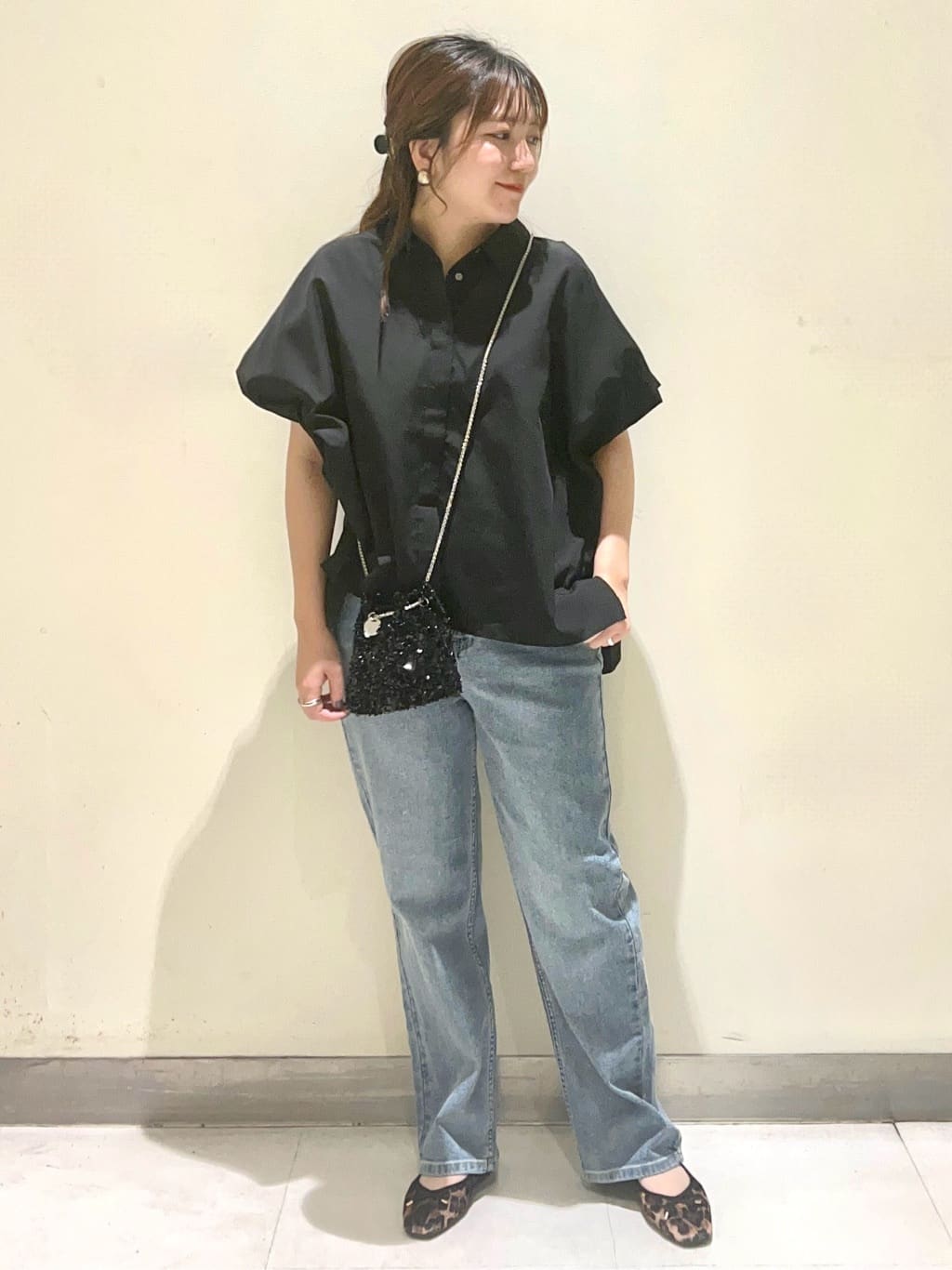 mizukiさんの「OPAQUE.CLIP｜《andGIRL掲載》リラクシーシャツ【洗濯機洗い可】」を使ったコーディネート