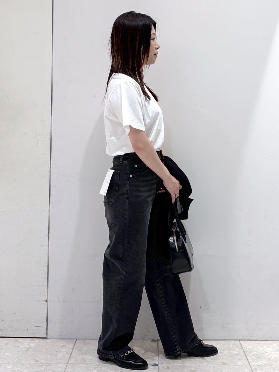 mameさんの「OPAQUE.CLIP｜【Pontre Studio／ポンレストゥディオ】別注グラフィックTシャツ」を使ったコーディネート