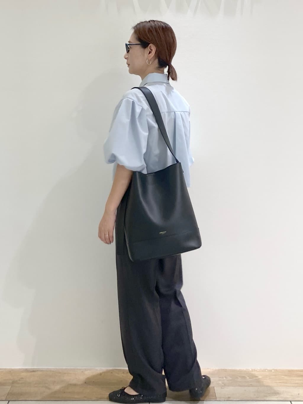 たけねぇさんの「OPAQUE.CLIP｜バルーンスリーブシャツ【洗濯機洗い可】」を使ったコーディネート