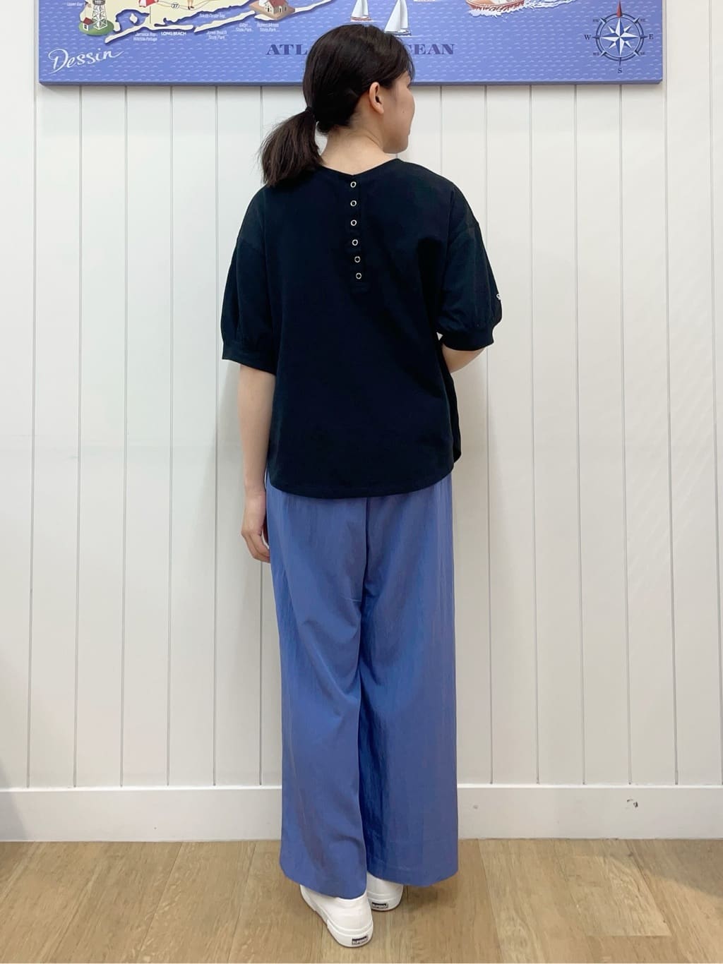 Mayaさんの「Dessin｜【ウエストゴム/洗える】リラクシーナイロンパンツ」を使ったコーディネート