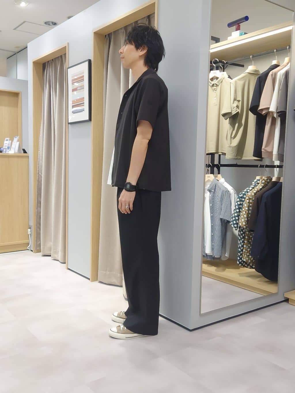 kawamuさんの「TAKEO KIKUCHI｜【COOL CITY WEAR】エアートール オープンカラーシャツ /接触冷感・通気性」を使ったコーディネート